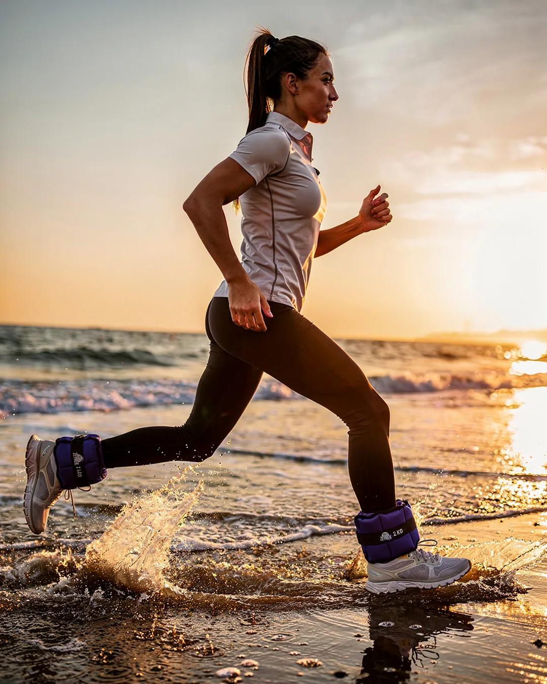 Sahilde koşu - ayak bilek ağırlığı ile antrenman